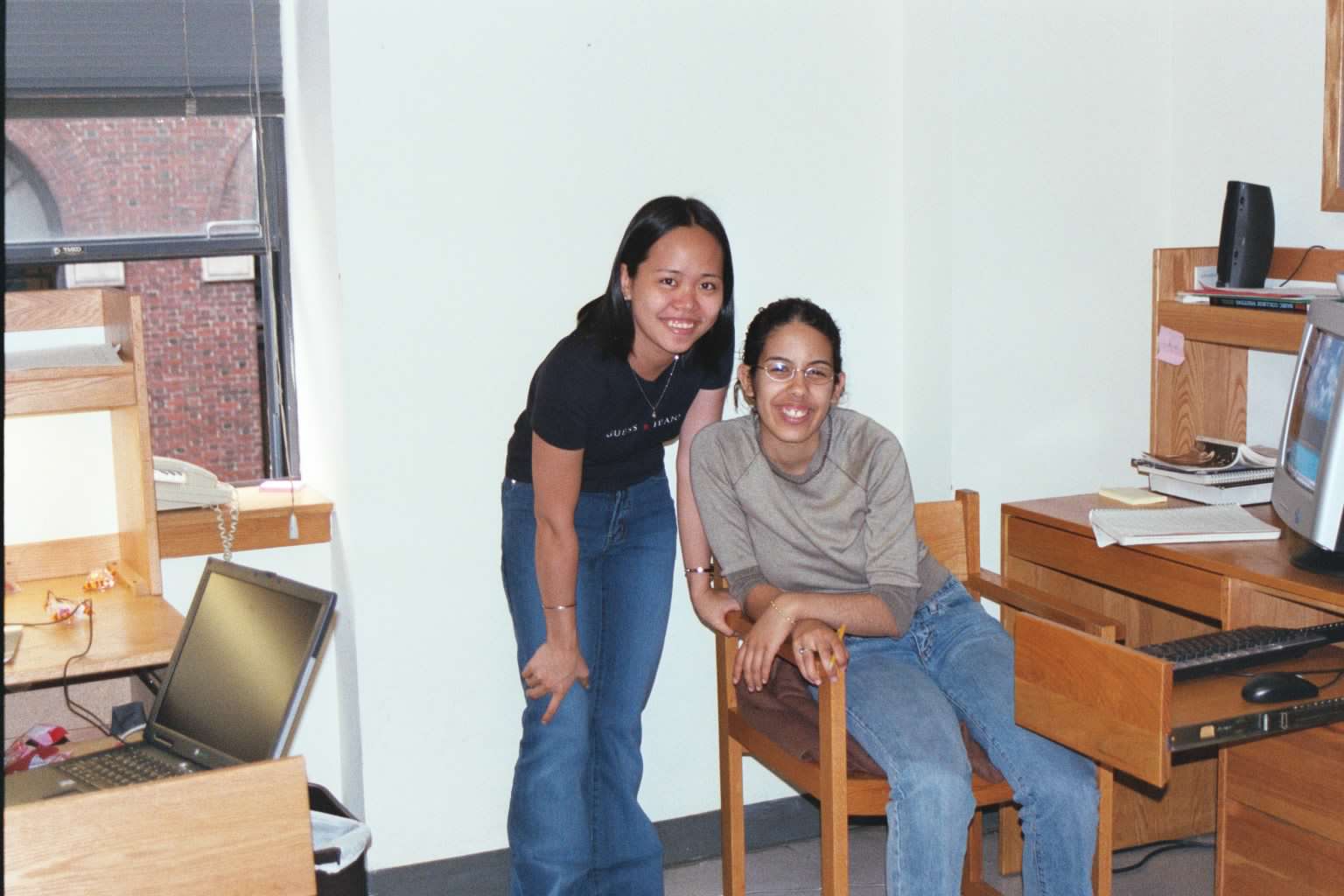 2002 07 summer program dorm 17