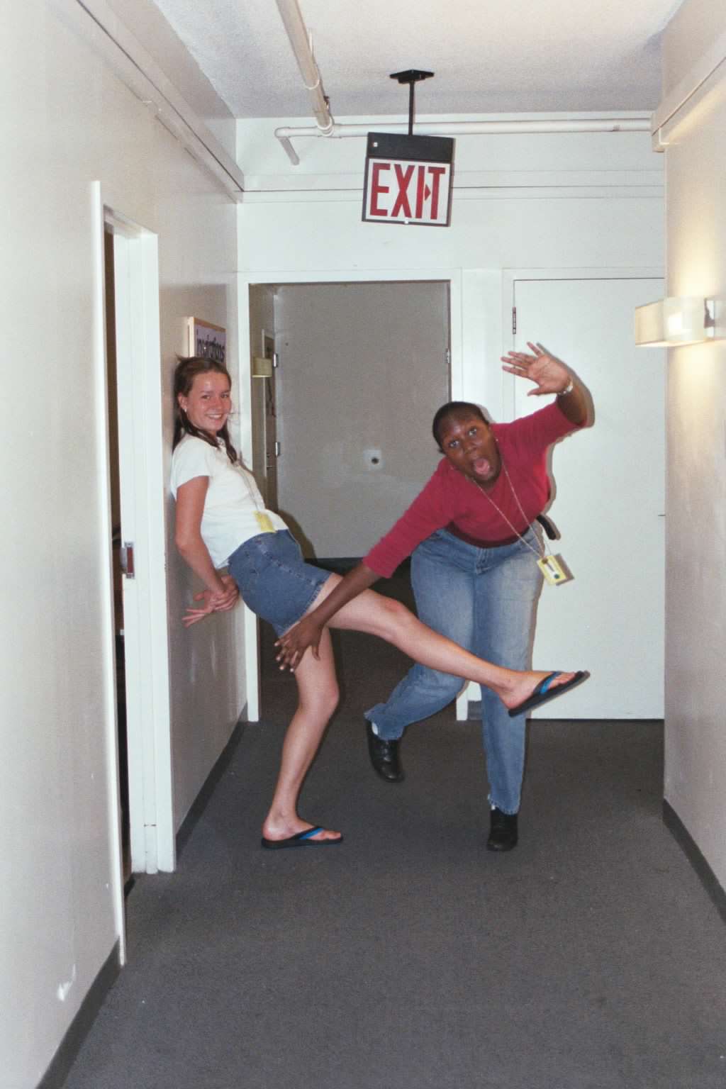 2002 07 summer program dorm 46