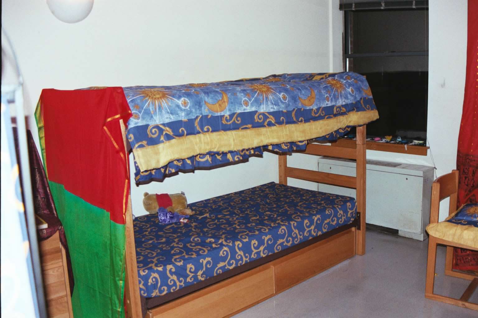 2002 07 summer program dorm 60