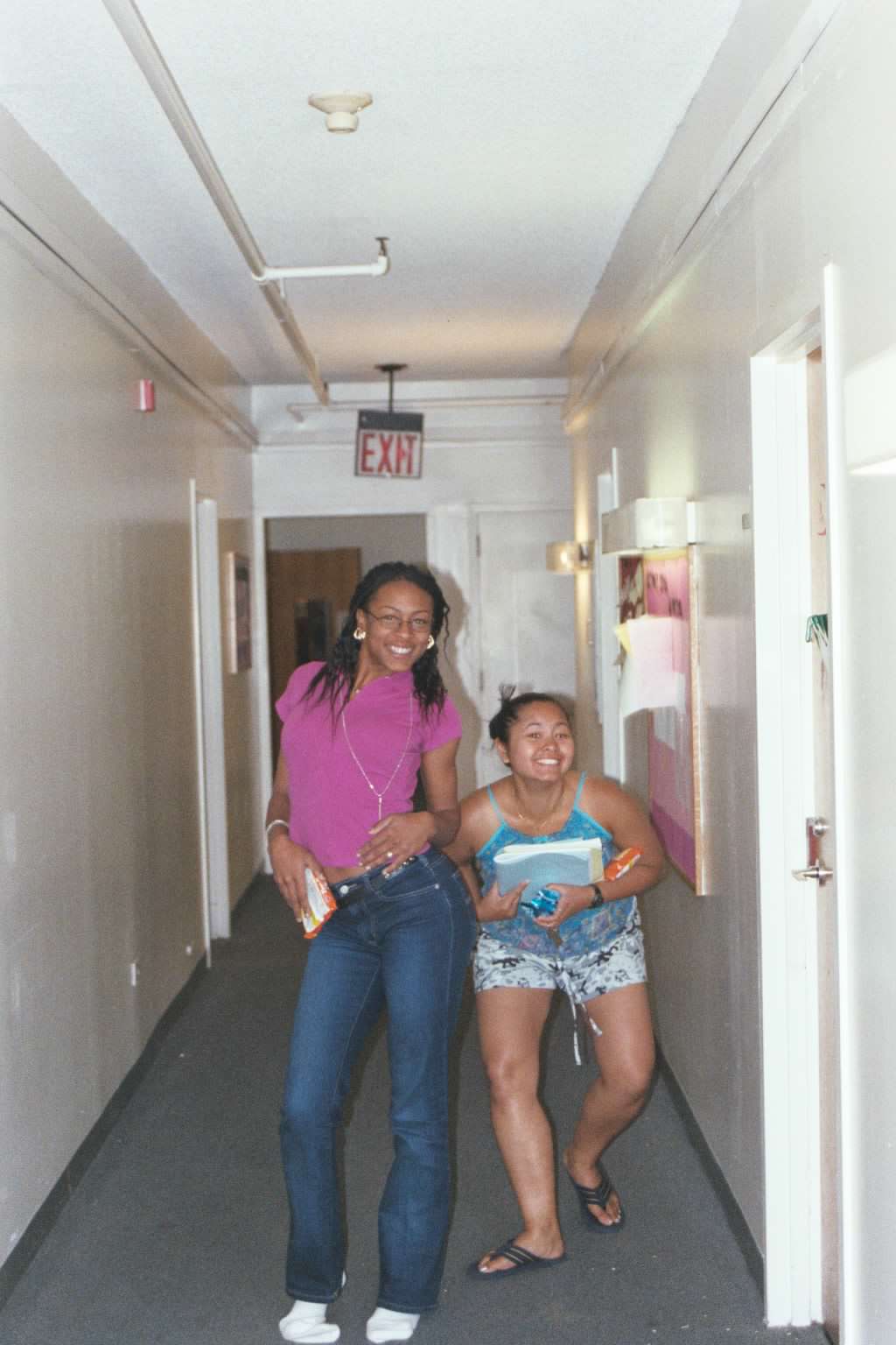 2002 07 summer program dorm 62