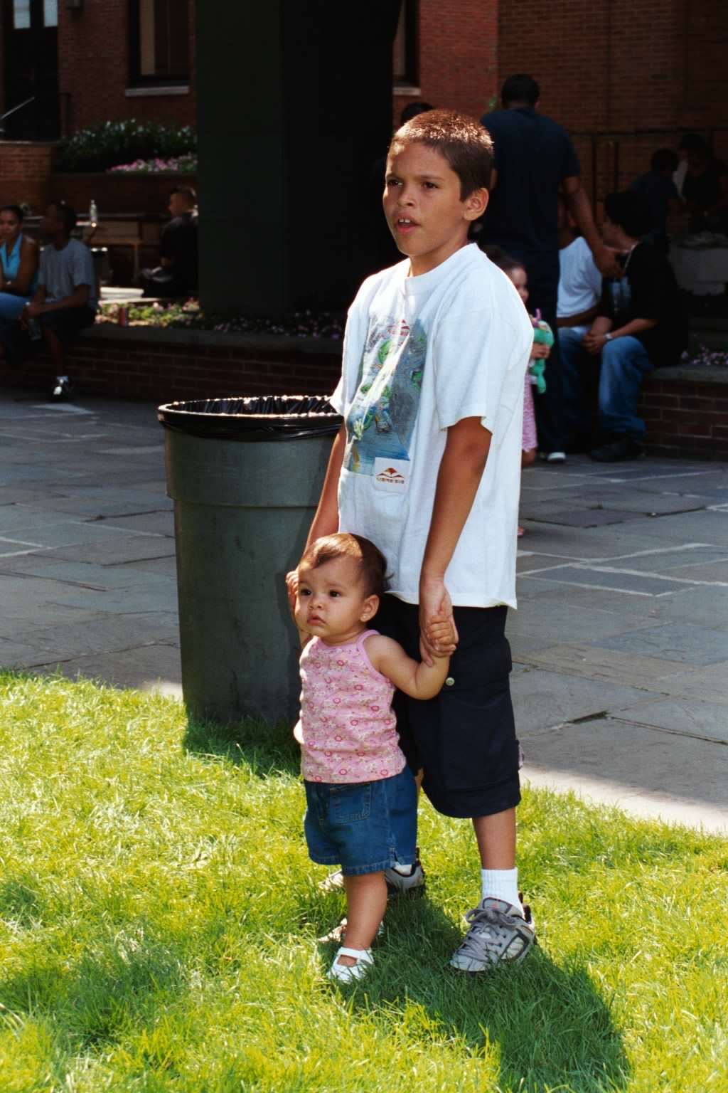 sp2002picnic 51