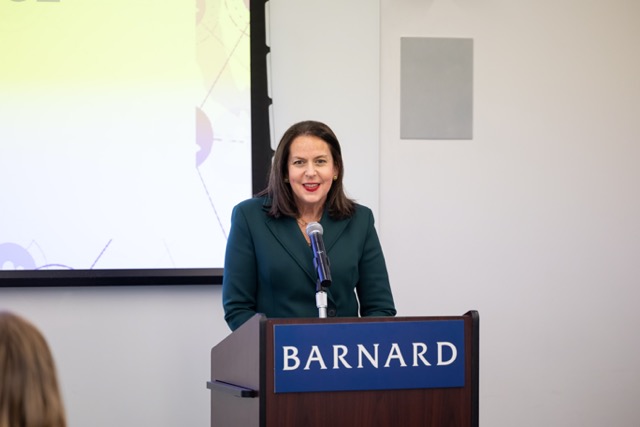 221028 barnard leadship assembly 116